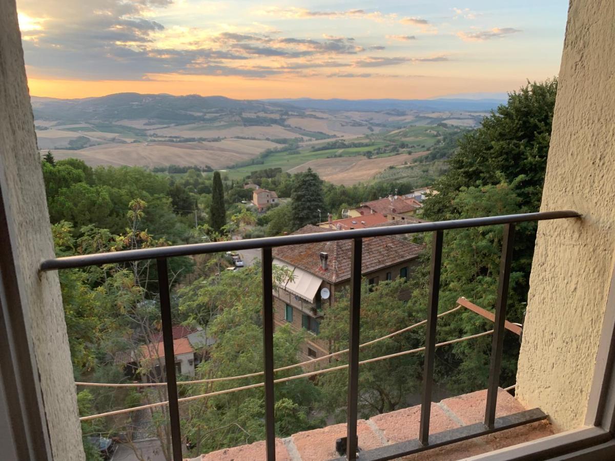 Апартаменты La Casina Di Aldo Монтепульчано Экстерьер фото